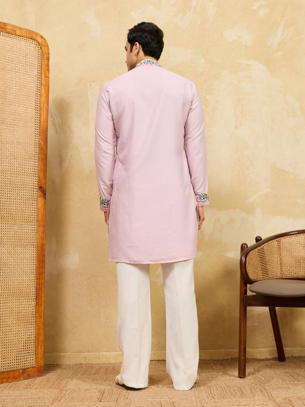Premium Lavender Detailed Embroidered Ethnic Kurta Set