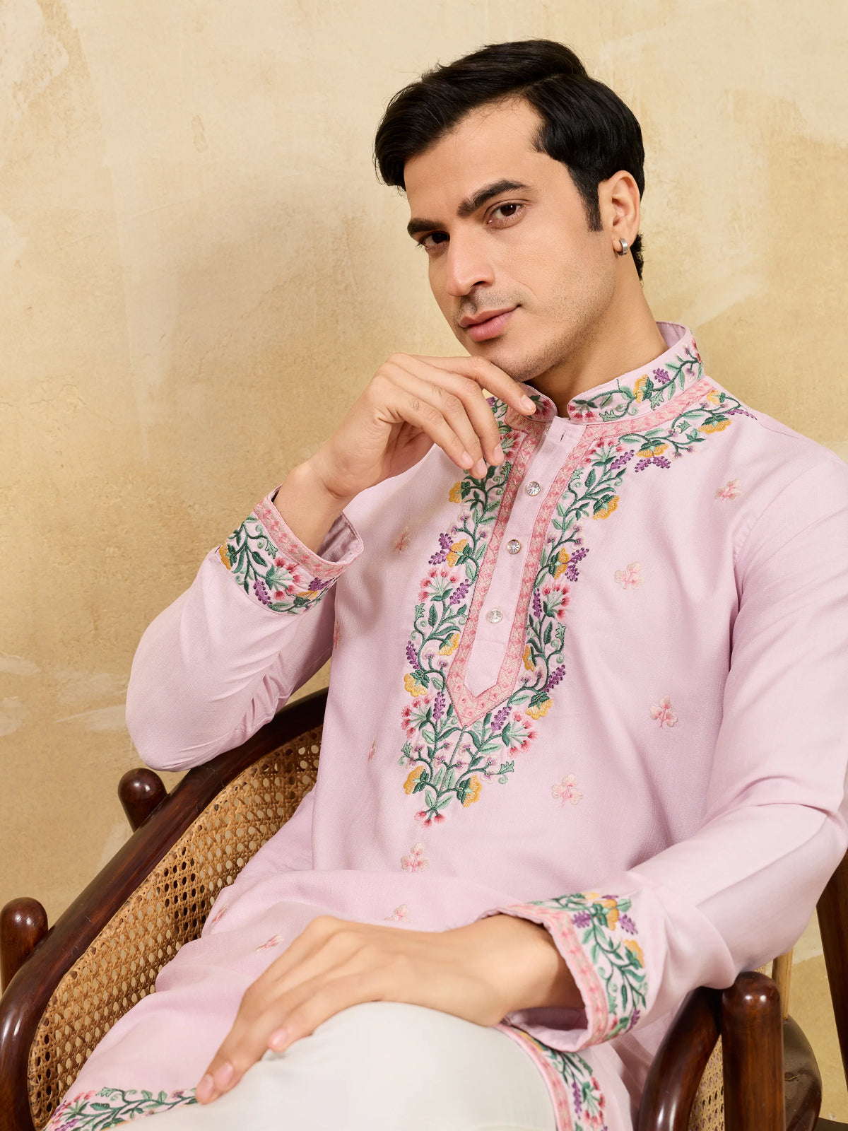 Premium Lavender Detailed Embroidered Ethnic Kurta Set