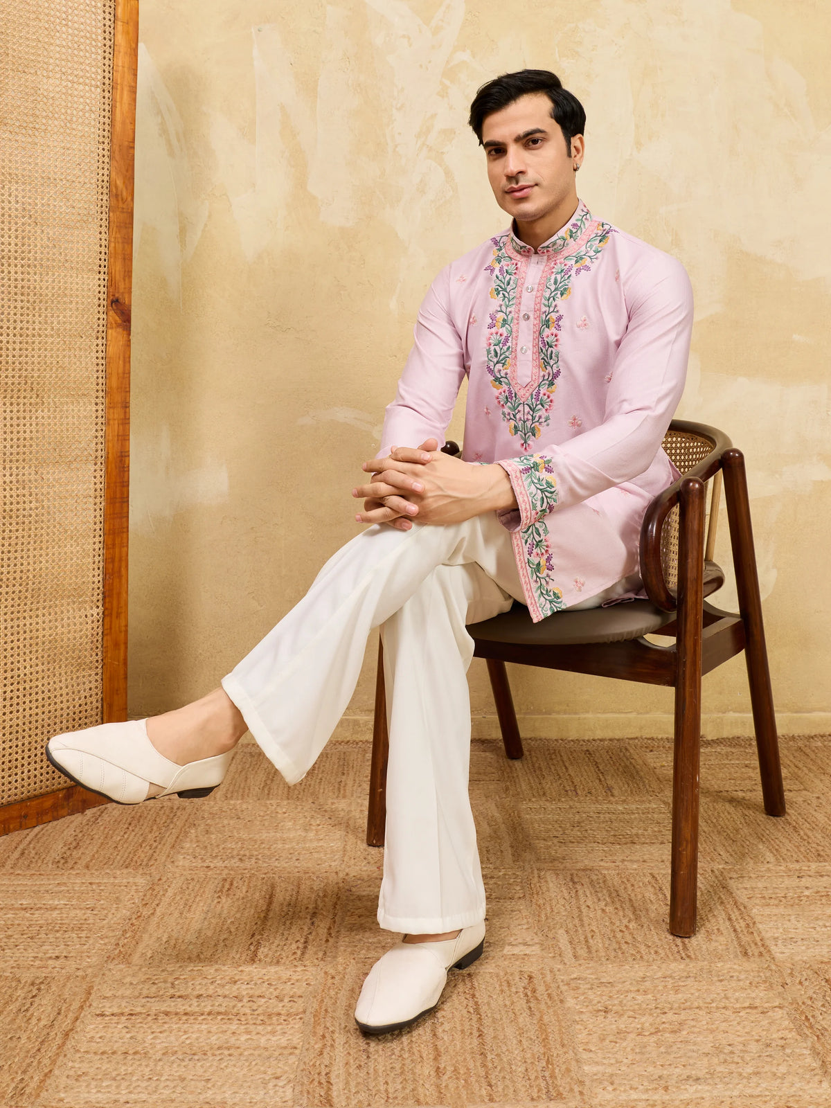 Premium Lavender Detailed Embroidered Ethnic Kurta Set